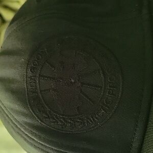 Authentic canada goose cap size l/xl